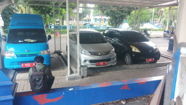 Doni Serang Pemkot Serang Segera Lelang Mobil Dinas OPD 1