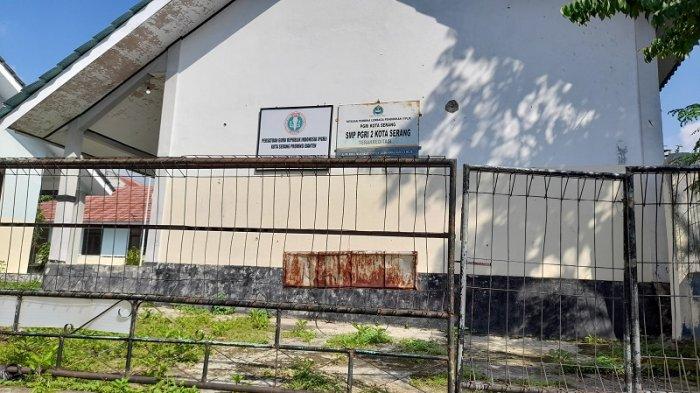 11 SMP Swasta di Kota Serang Gulung Tikar 11 SMP Swasta di Kota Serang Gulung Tikar