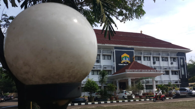 Doni Serang Pekan Ini Tersiar Kabar Budi Rustandi Bakal Melantik Pejabat di Lingkungan Pemkot Serang 1