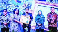 PIMPRED Award 2025: Tangsel Terbaik Bidang Komunikasi dan Keterbukaan Informasi PIMPRED Award 2025: Tangsel Terbaik Bidang Komunikasi dan Keterbukaan Informasi