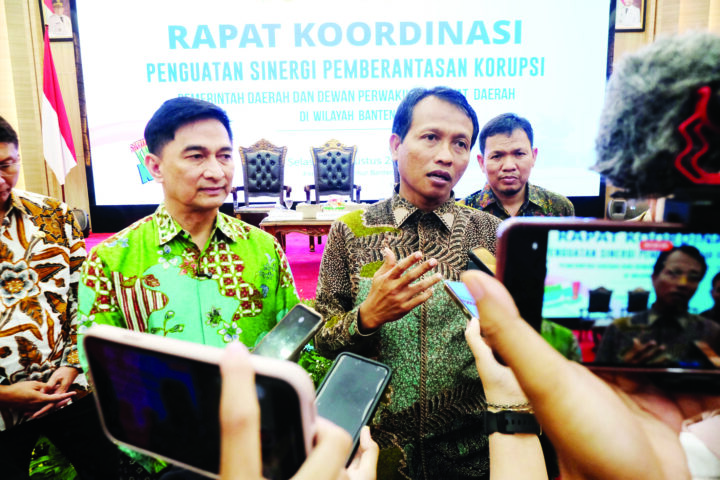 Pemprov Dapat Rapor Merah KPK Pemprov Dapat Rapor Merah KPK