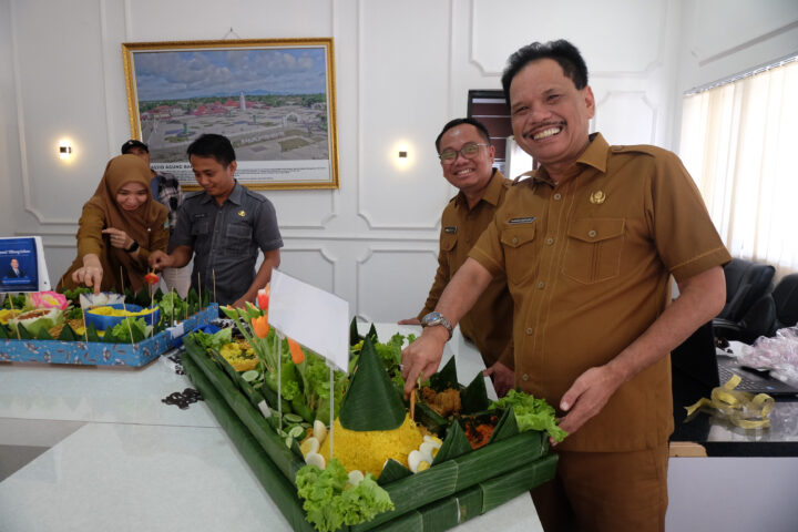 Doni Serang Sekda Kota Serang Nanang Saefudin Berulang Tahun 1