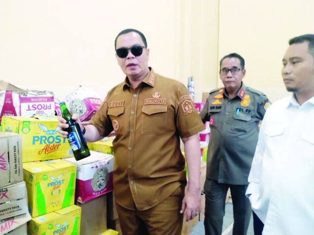 Budi Rustandi Komitmen Berantas Miras di Kota Serang