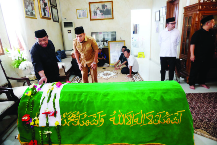 Robinsar Sebut Edi Ariadi Teladan