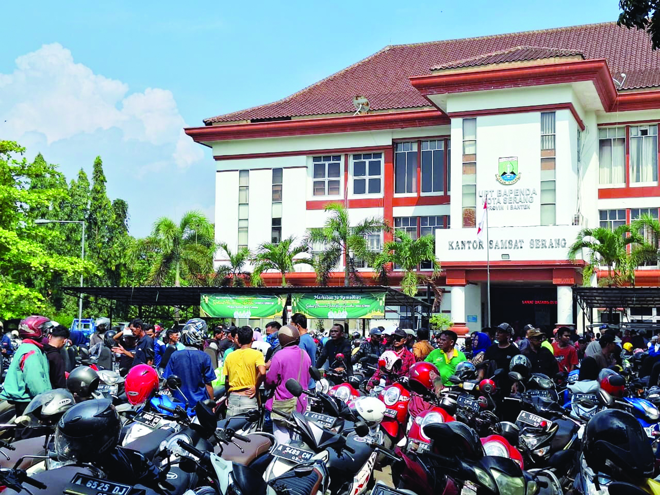 11 Ribu Kendaraan Mutasi ke Banten 11 Ribu Kendaraan Mutasi ke Banten