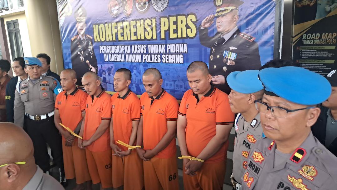 Oknum Brimob Penganiaya Wartawan Diproses Pidana Oknum Brimob Penganiaya Wartawan Diproses Pidana