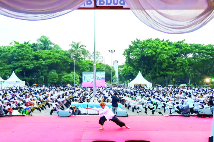 Kesti TTKKDH Kembali Pecahkan Rekor MURI Kesti TTKKDH Kembali Pecahkan Rekor MURI