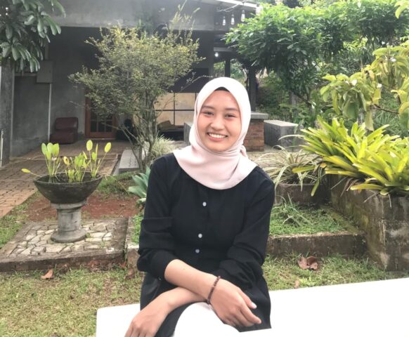 Bella Rusmiyanti, pegiat PATTIRO Banten. (Dokumentasi pribadi)