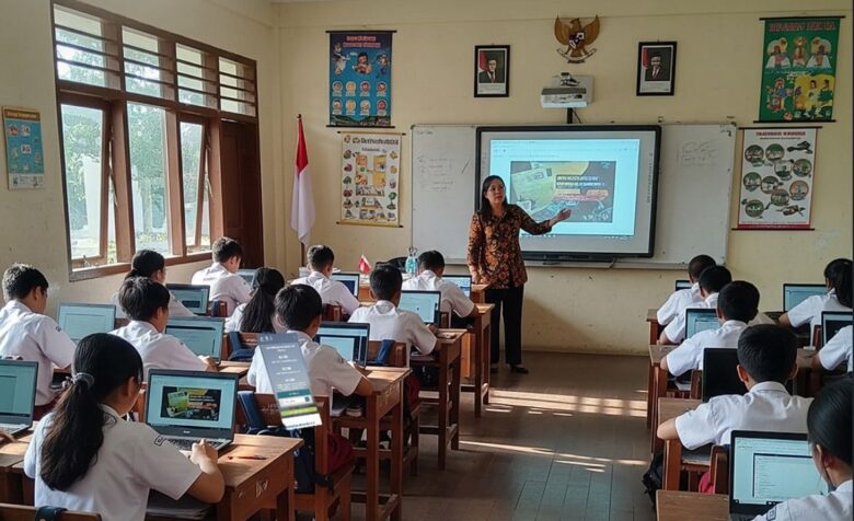 Ilustrasi peserta didik saat menggunakan sistem digital dalam pembelajaran, (Instagram @bakohumasofficial)