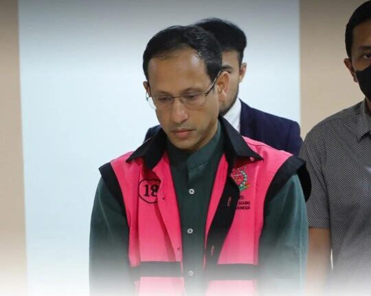 Peran Nadiem Makarim dalam korupsi pengadaan Chromebook yang terungkap. (Instagram/@kejaksaan.ri)
