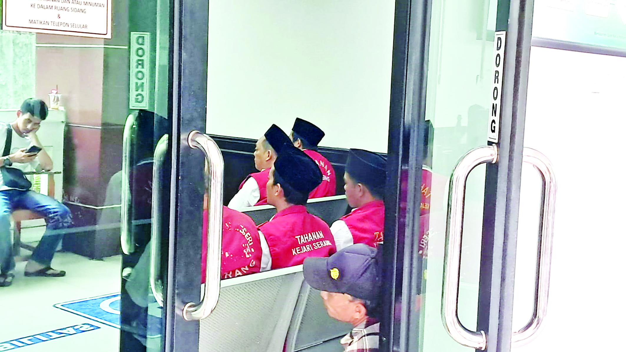 Napi Lapas Serang Selundupkan Narkoba Dalam Telur