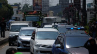 Doni Serang Kendaraan Arah Cilegon Macet 1
