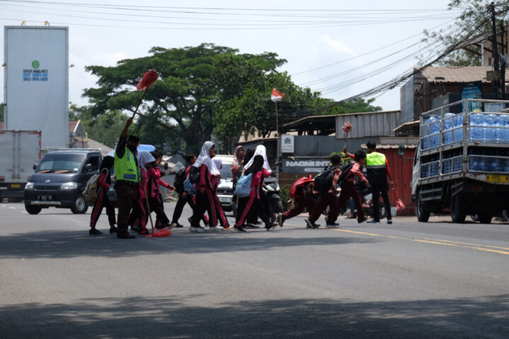 Lingkungan Kemaranggen Kota Serang Butuh JPO Doni Serang Lingkungan Kemaranggen Kota Serang Butuh JPO 1