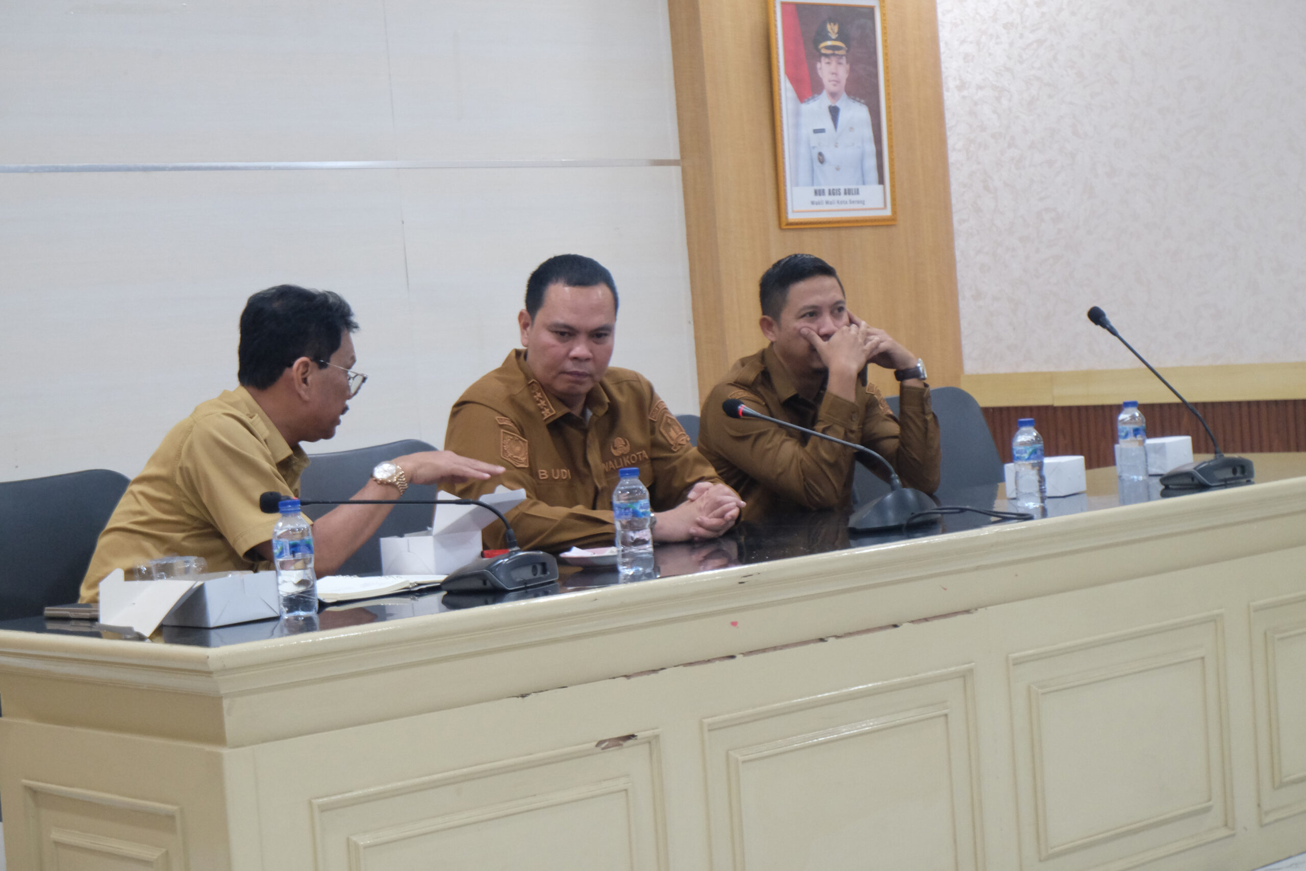 Pemkot Serang Siapkan Perwal Untuk Serap Tenaga Kerja Lokal Demi Doni Serang Pemkot Serang Siapkan Perwal Untuk Serap Tenaga Kerja Lokal Demi Tekan Angka Pengangguran 1 scaled