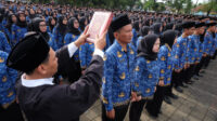 Doni Serang Ribuan P3K Paruh Waktu Pemkot Serang Disumpah Saat Pelantikan 1
