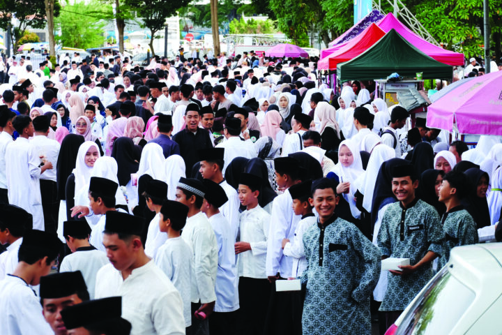 Santri Harus Bisa Dakwah Via Medsos Santri Harus Bisa Dakwah Via Medsos