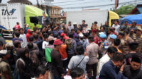 Tolak Truk ODOL, Masa Blokir Jalan Raya Serang-Cilegon Kramatwat Doni Serang Tolak Truk ODOL Masa Blokir Jalan Raya Serang Cilegon Kramatwatu Kabupaten Serang 1