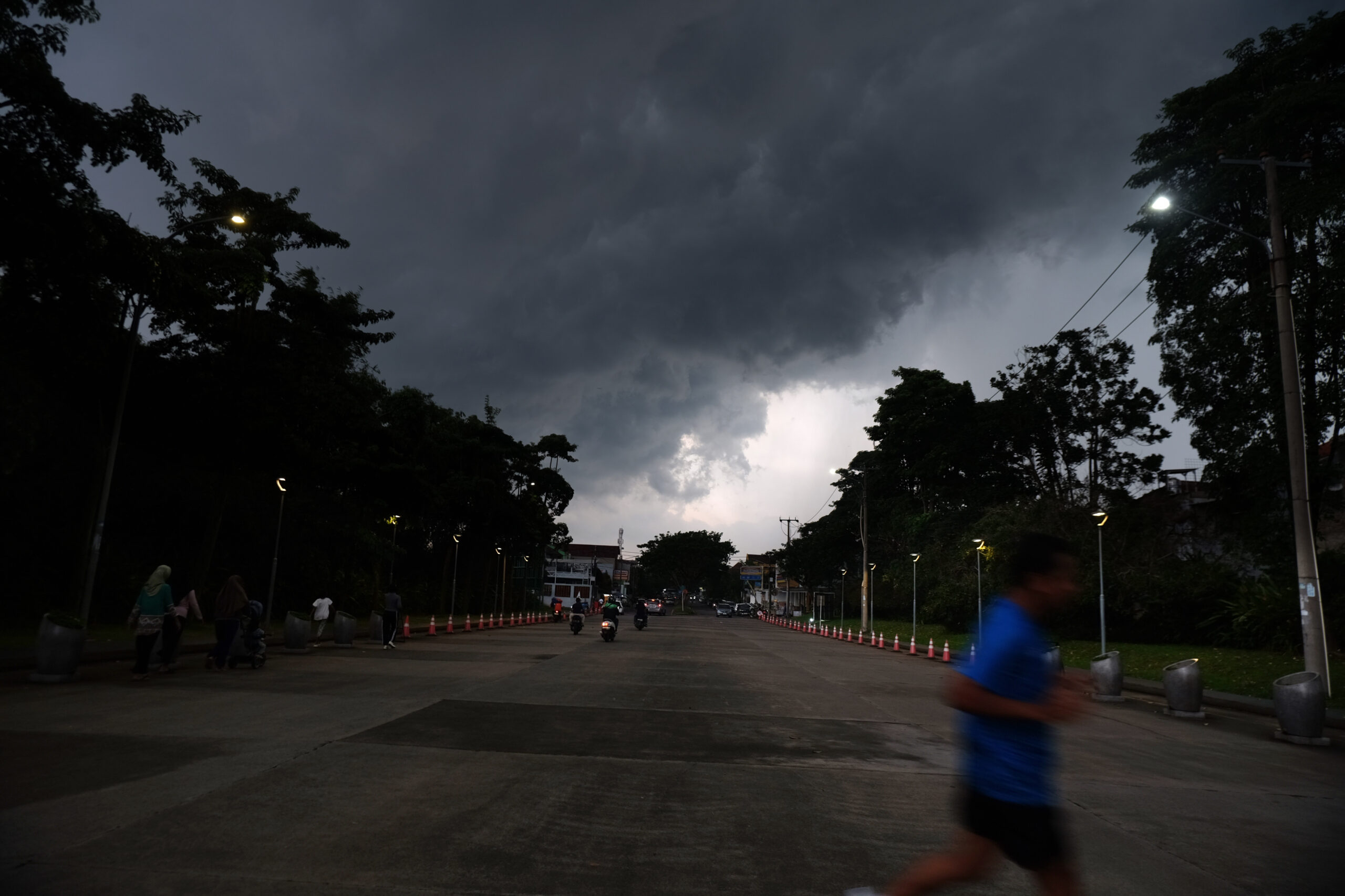 Doni Serang Waspadai Cuaca Ekstrem Pancaroba 1 scaled