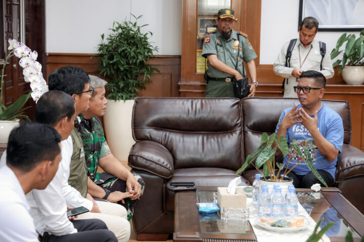 Kemenhut Janji Tutup Tambang Emas Ilegal di Halimun Salak