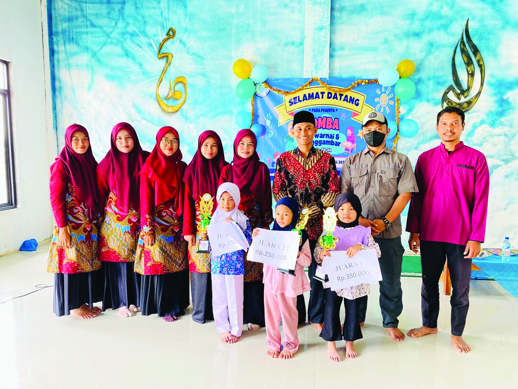 Daarul Mustofa Wariskan Nilai Pahlawan Melalui Lomba Mewarnai