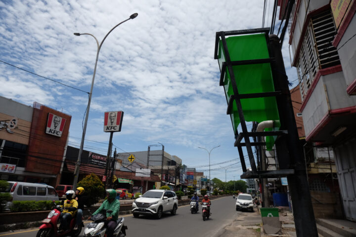Lampu Hias di Jalur Protokol Kota Cilegon Banten Yang Rusak Doni Cilegon Lampu Hias di Jalur Protokol Kota Cilegon Banten Yang Rusak 1