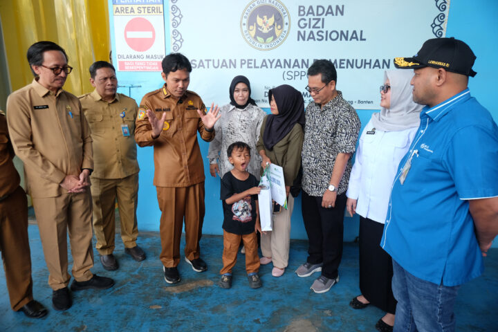 BPJS Ketenagakerjaan Serang Serahkan Santunan Kematian Kepada Re Doni Serang BPJS Ketenagakerjaan Serang Serahkan Santunan Kematian Kepada Relawan SPPG Unyur 1