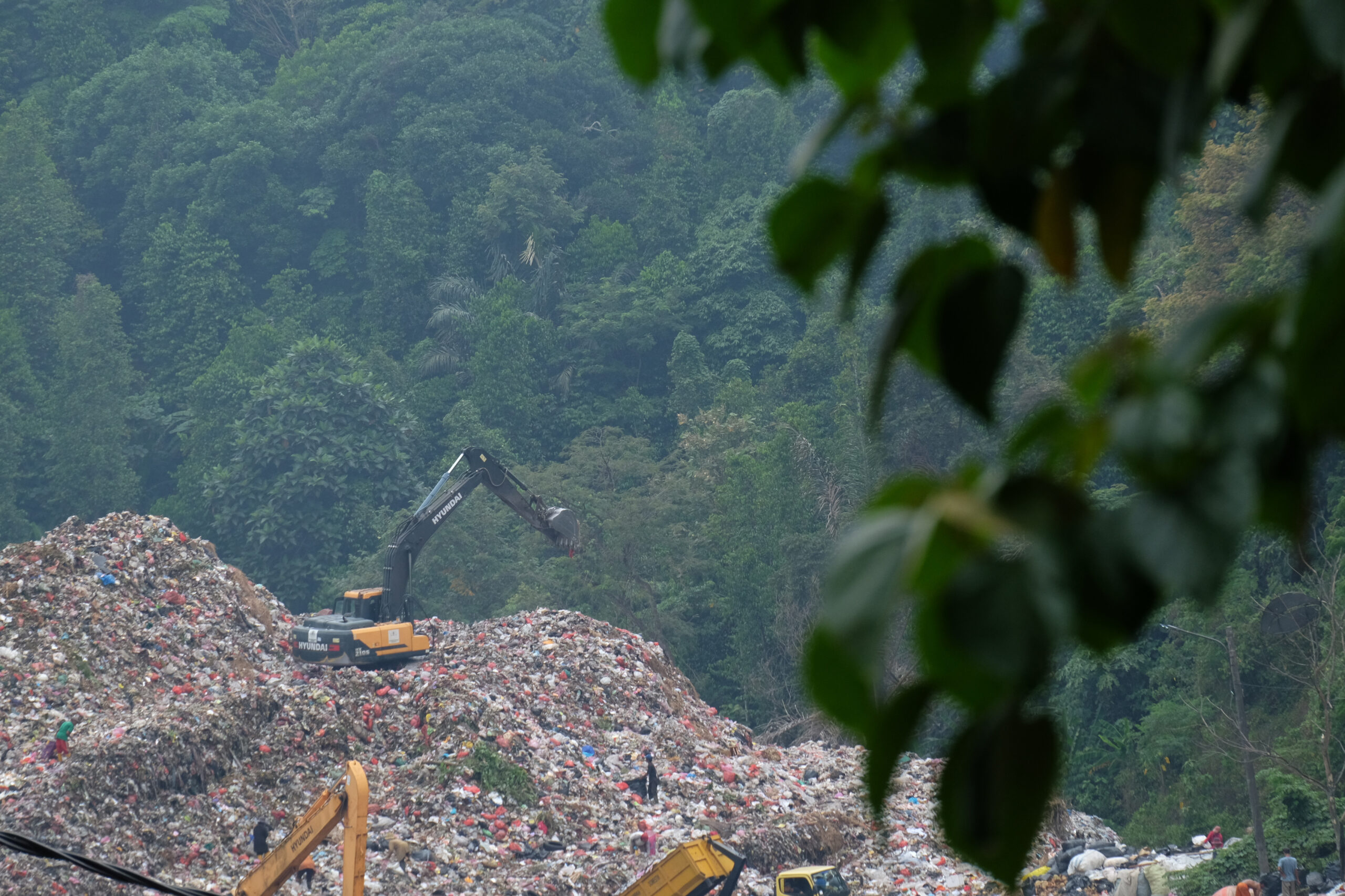 Doni Serang DLH Kota Serang Optimis TPAS Cilowong Jadi Lokasi PSEL 1 scaled