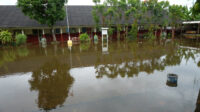 Doni Serang Tiga Hari SDN Pamarican Kota Serang Banjir 1