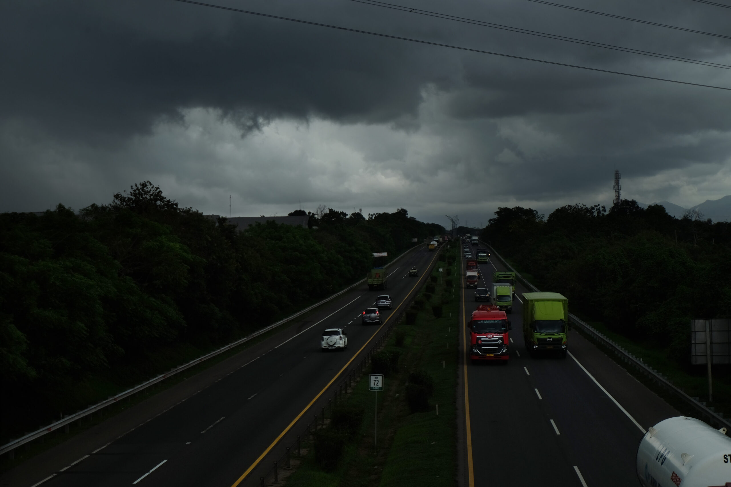 Doni - Serang - Waspadai Hujan Disertai Angin Kencang 2 Doni Serang Waspadai Hujan Disertai Angin Kencang 2 scaled