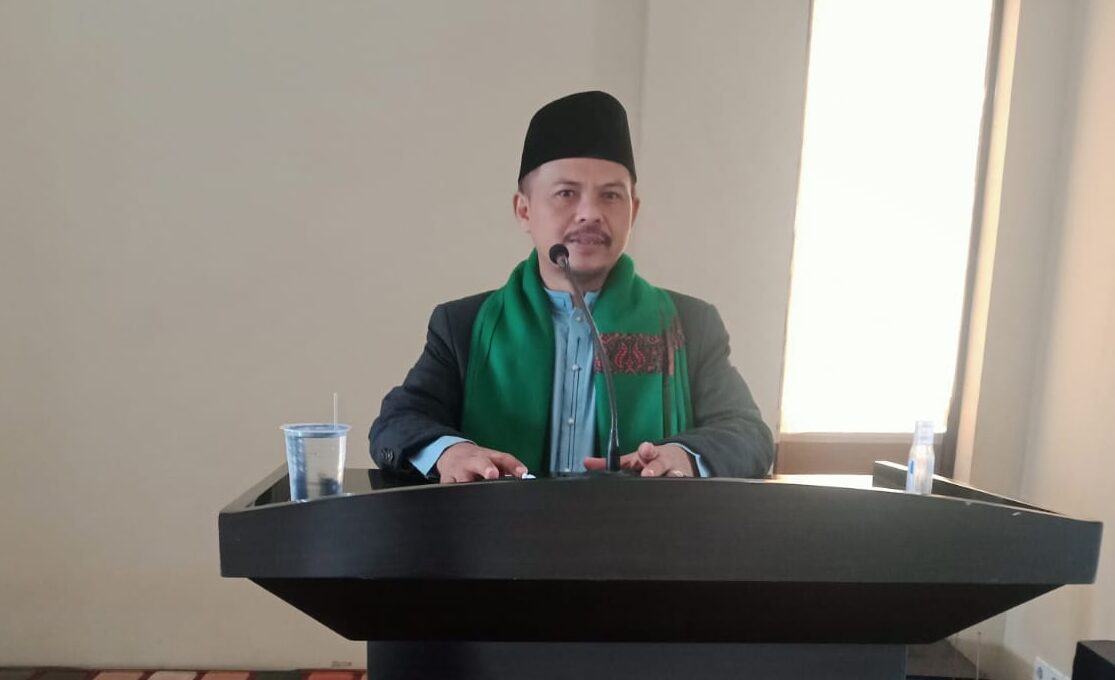 Kepala SD Negeri Kubang Apu Kota Serang Eman Suherman e1762948583458