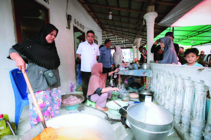 Andra Tinjau Bencana, Dimyati Kirim Doa Andra Tinjau Bencana, Dimyati Kirim Doa