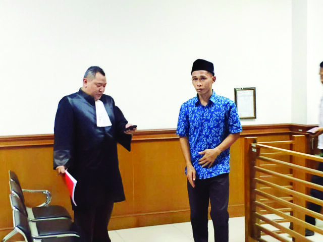 Mantan Bendahara Desa Sukamenak Dituntut 1 Tahun Penjara