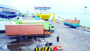 Cuaca Buruk Ancam Arus Nataru di Merak-Bakauheni