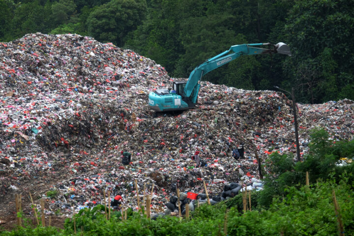 Doni Serang Tenggat 17 Desember Surat Rekomendasi PSEL Dari Gubernur Banten Harus Segera Diserahkan ke Kemendagri 1