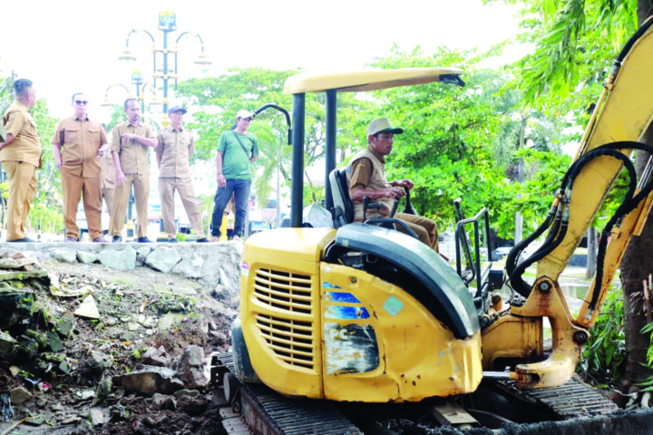 Budi-Agis Berantas Ratusan Bangli