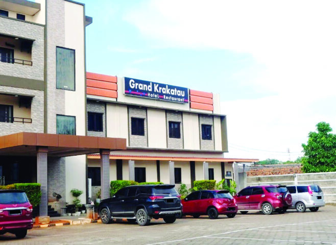 1 Hotel Grand Krakatau 3