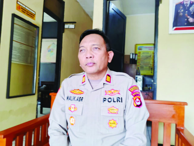 Ayah dan Anak Keroyok Kerabat Hingga Meninggal