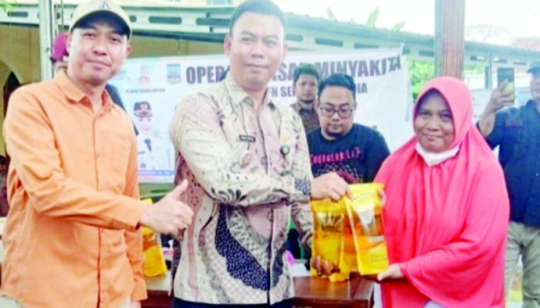 Pemerintah Sebut Produsen Menjual di Bawah HET Pemerintah Sebut Produsen Menjual di Bawah HET