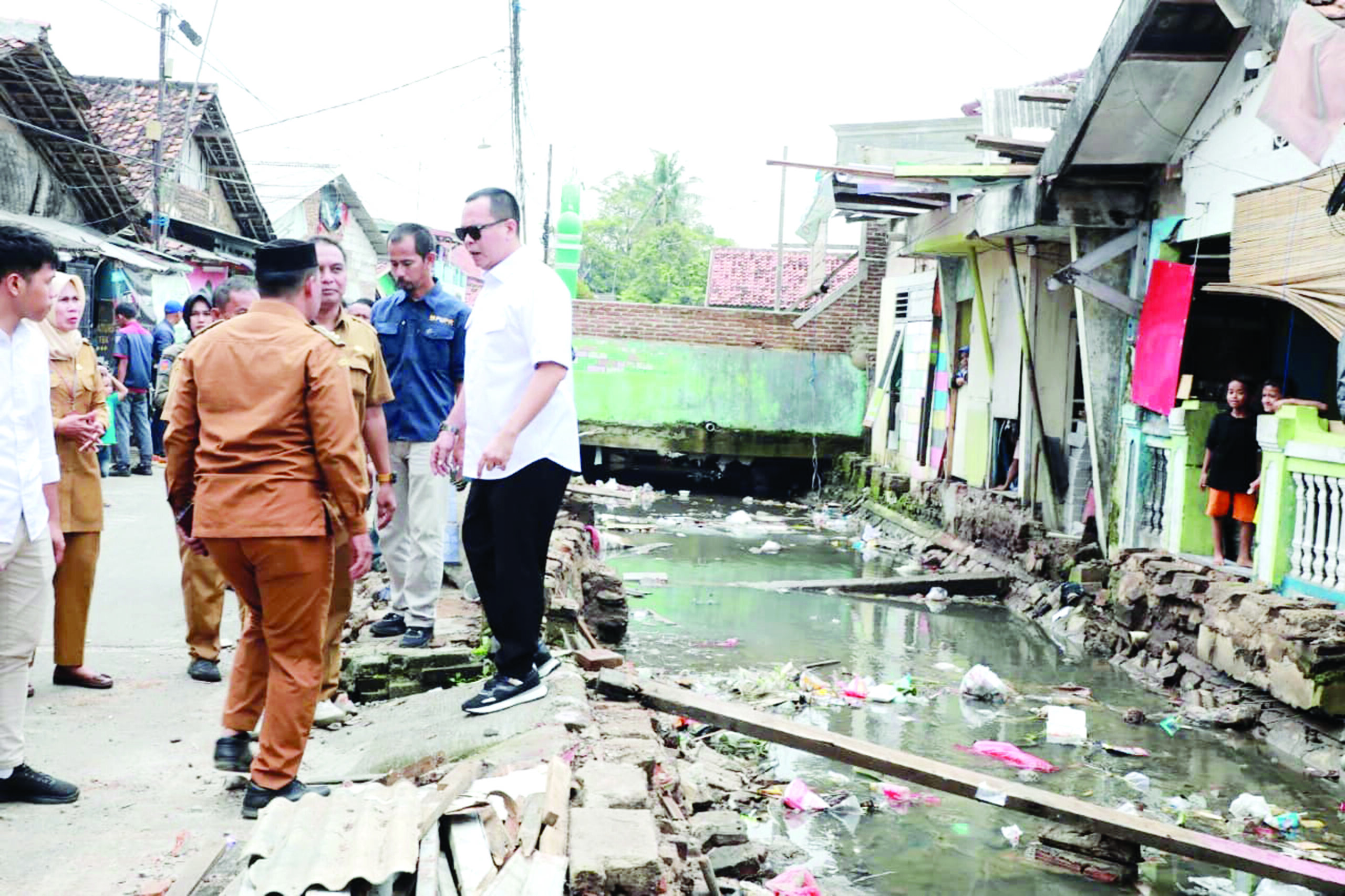 Budi Rustandi Cek Normalisasi Irigasi Cibanten