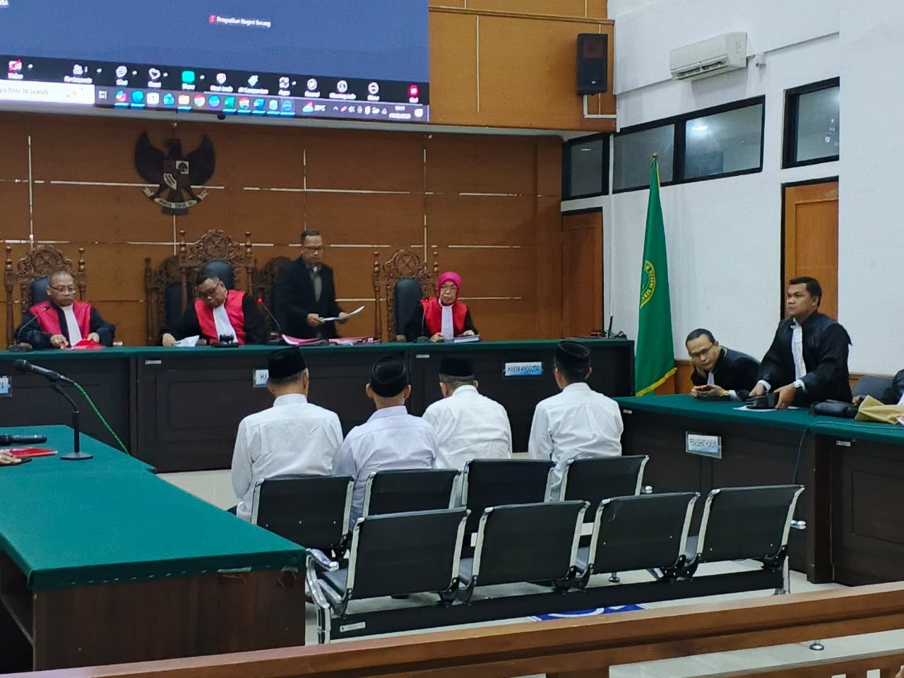 Eks Dirut PDAM Lebak Didakwa Korupsi Rp2,24 Miliar