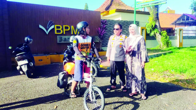 Jeni Mudik dari Rangkasbitung ke Pubalingga Pakai Sepeda