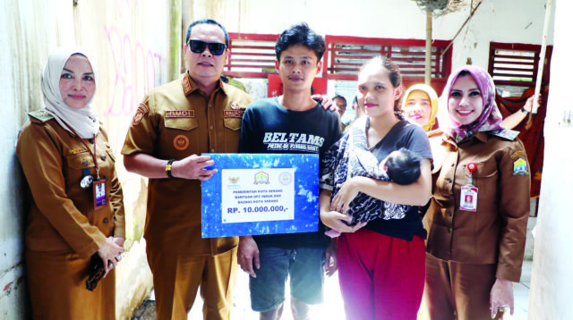 Budi Rustandi Bikin Bahagia Warga Curug