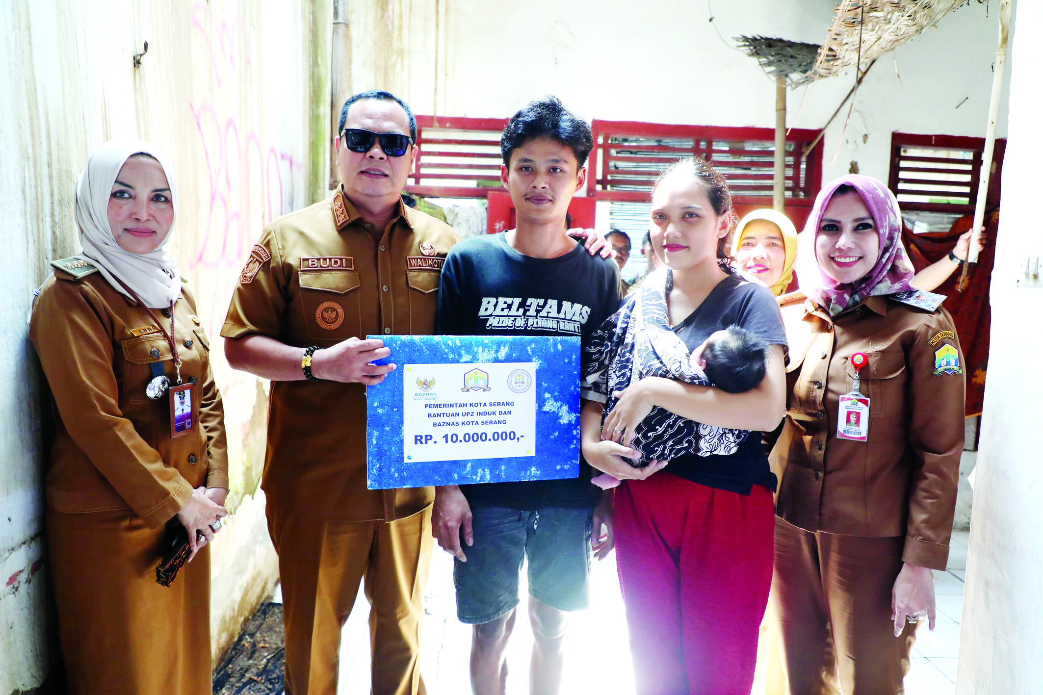 Budi Rustandi Bikin Bahagia Warga Curug