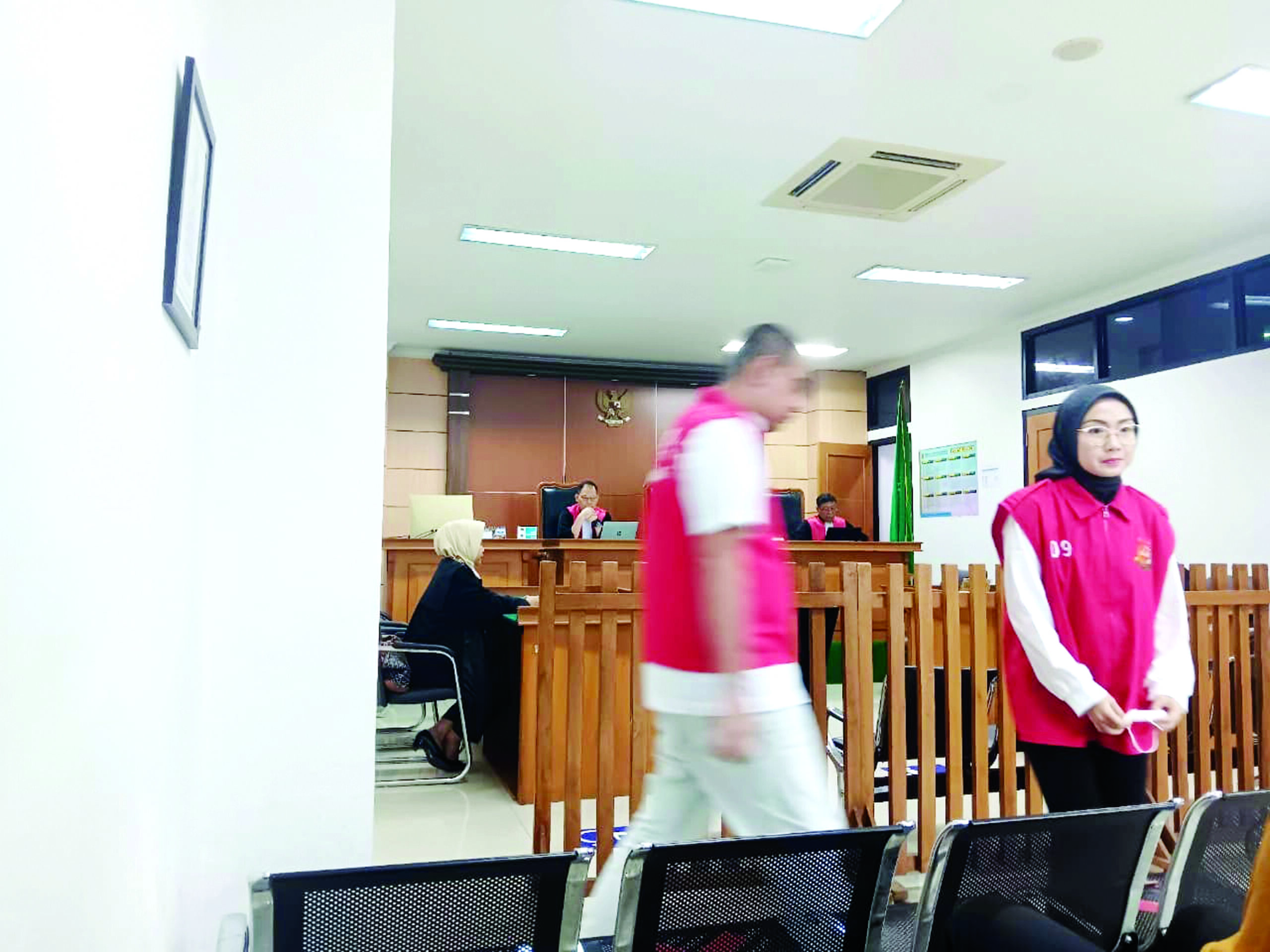Eks Anggota Dewan Dituntut 10 Bulan