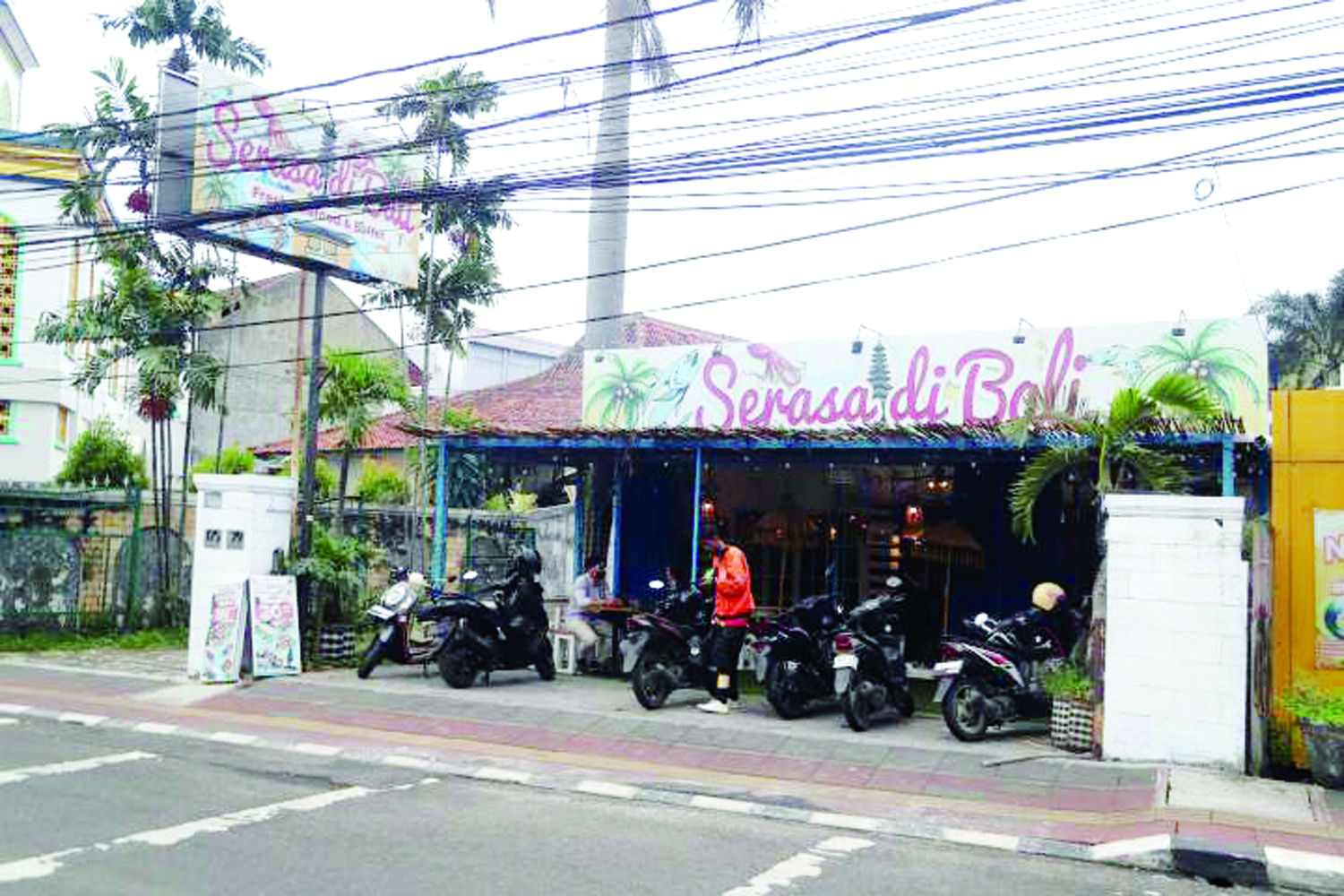 Kuliner Laut Ala Bali di Pasar Lama Tangerang