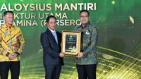 WhatsApp Image 2026-04-08 at 18.09.49 Direktur Utama Pertamina Simon Aloysius Mantiri menerima Penghargaan Green Leadership PROPER dalam acara Anugerah Lingkungan PROPER yang diselenggarakan oleh Kementerian Lingkungan Hidup RI, pada Selasa (7/4) di TMII.