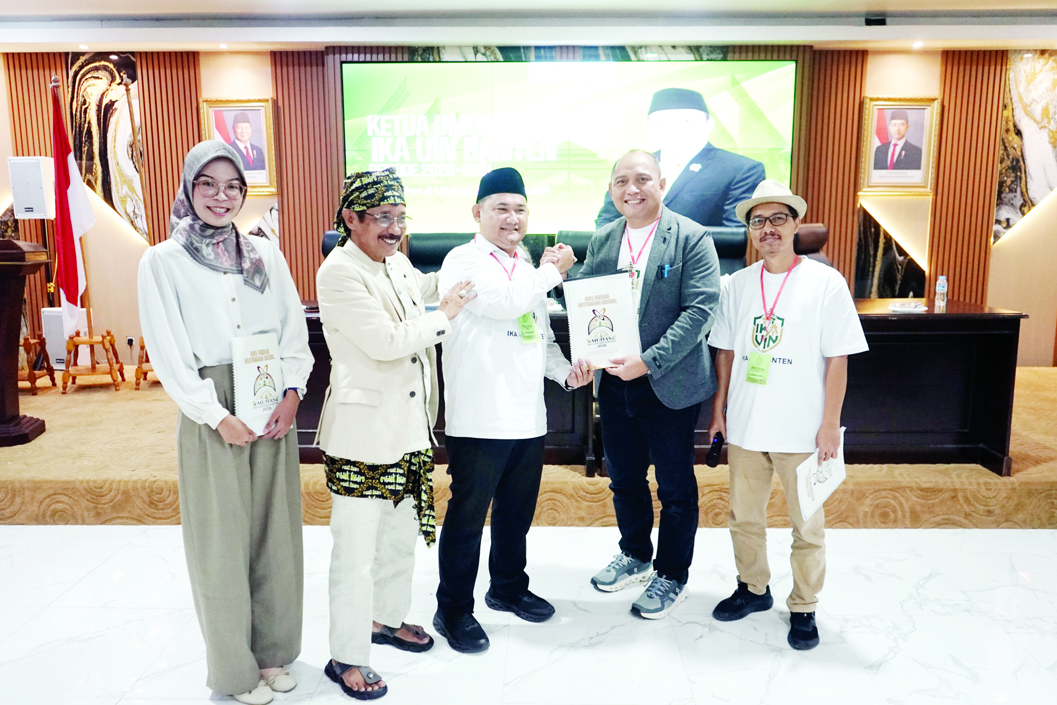 Bahrul Ulum Ajak Alumni Berkotribusi Pada Almamater