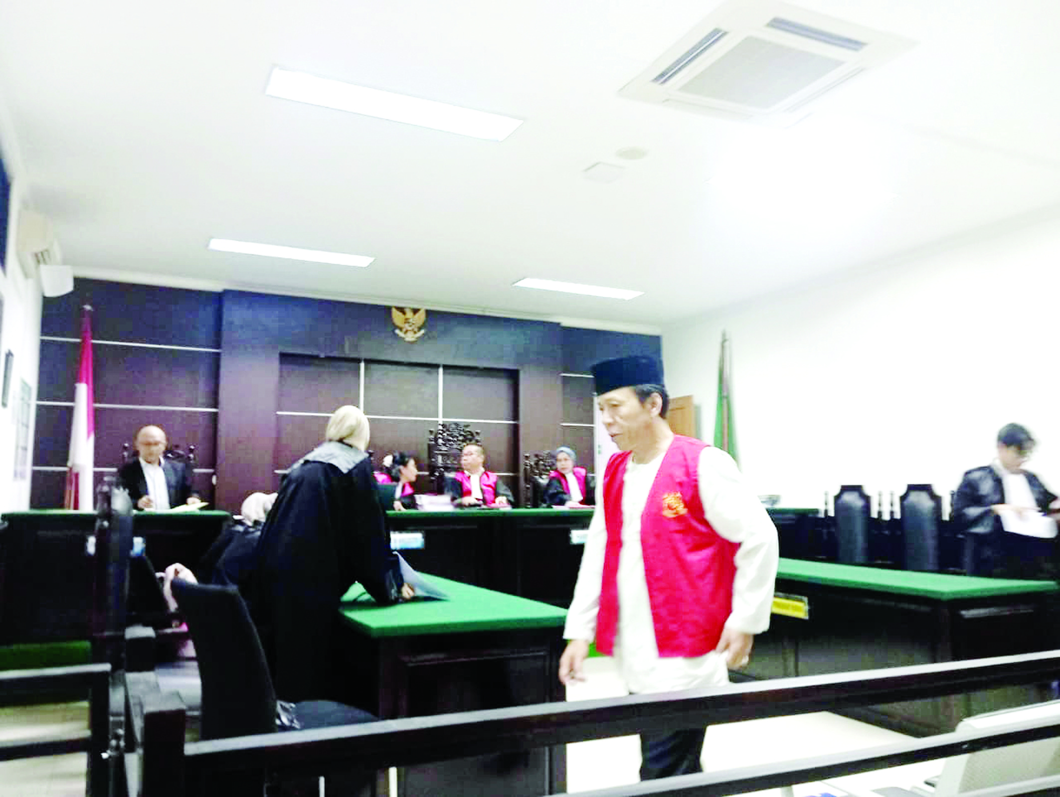 Abah Jempol Dituntut 3,5 Tahun Penjara