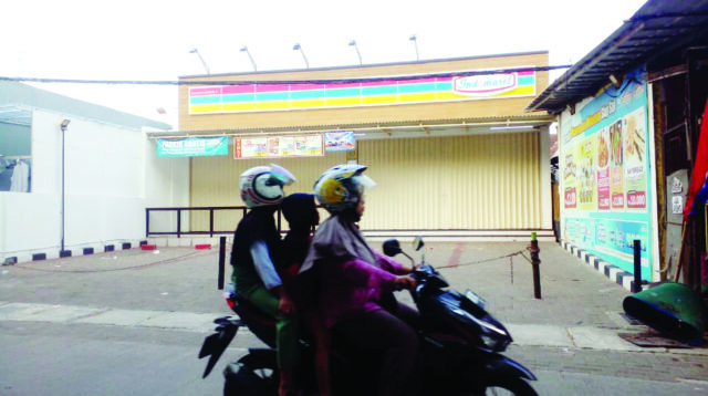 Tak Ada Uang Lembur Saat Tanggal Merah Indomaret Kompak Tutup