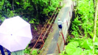 159 Jembatan Gantung di Lebak Rusak
